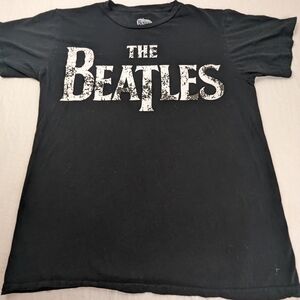 The Beatles 2019 Black & White Intentionally Distressed Tee Shirt Medium
